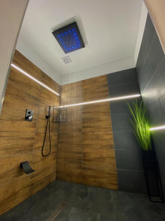 Ferienwohnung Koa - Inside Old Town Brașov Exterior foto
